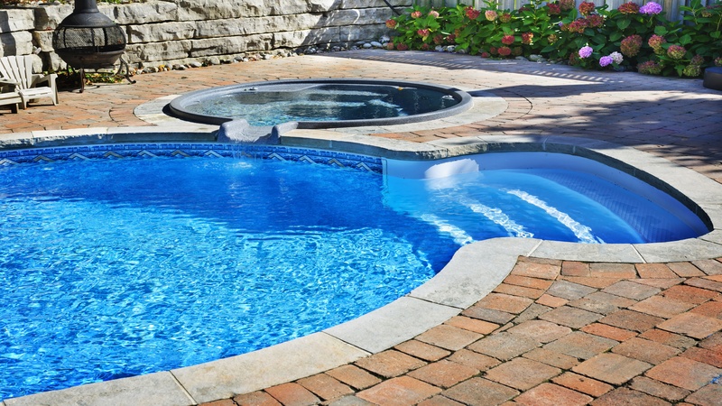 Where Can You Find Vinyl Pool Liners in Newnan, GA?